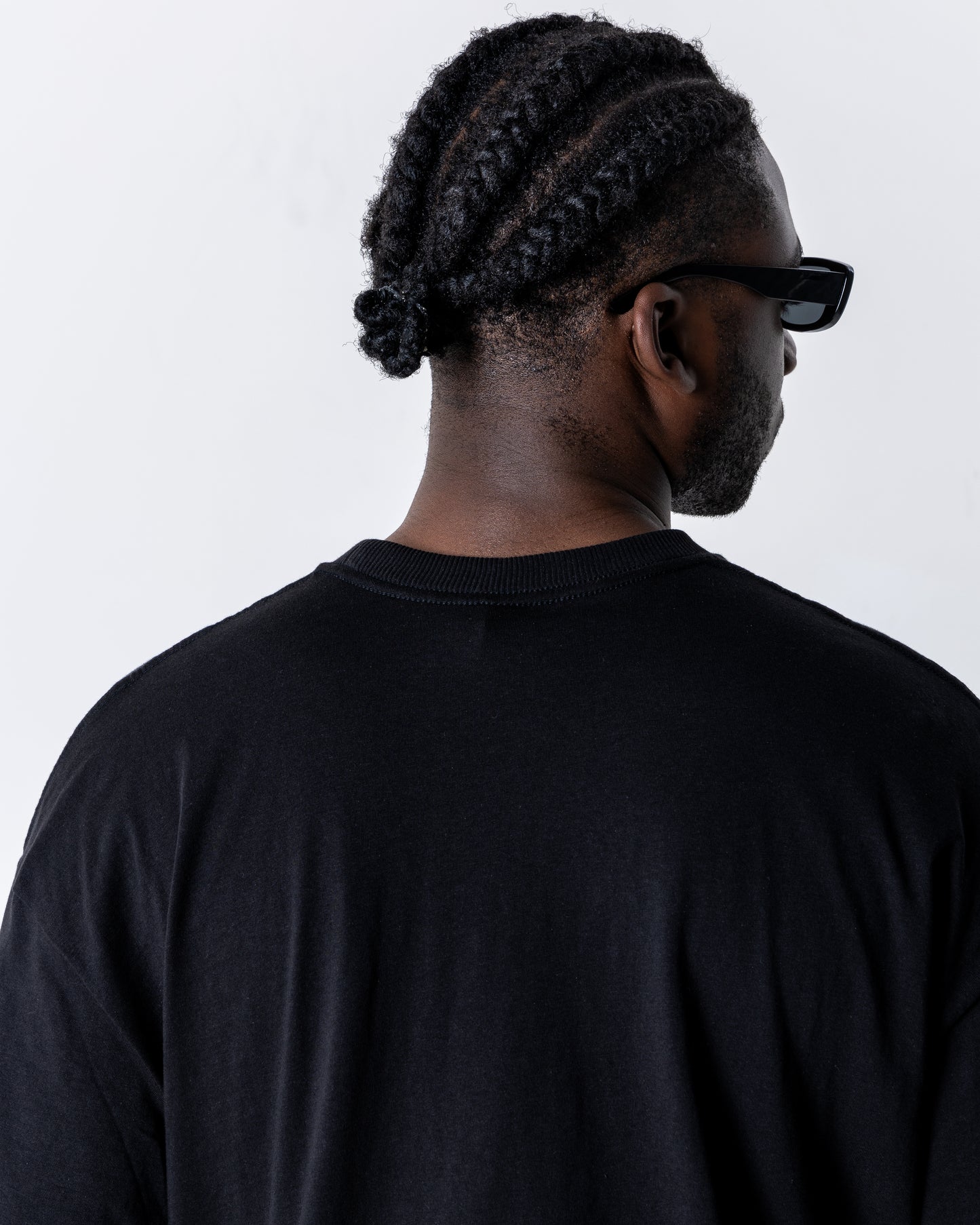 *Limited edition - BluntKnees Oversized Crew Neck T-Shirt (Half Sleeve)