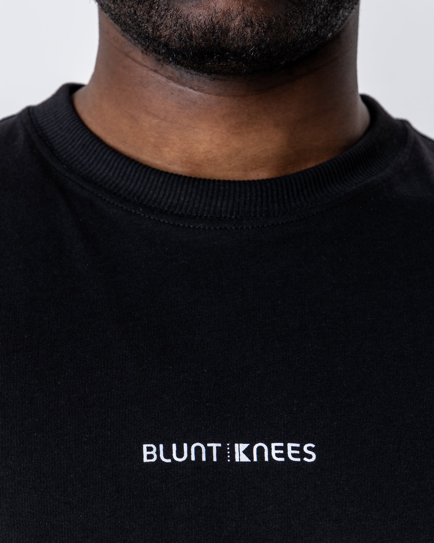 *Limited edition - BluntKnees Oversized Crew Neck T-Shirt (Half Sleeve)