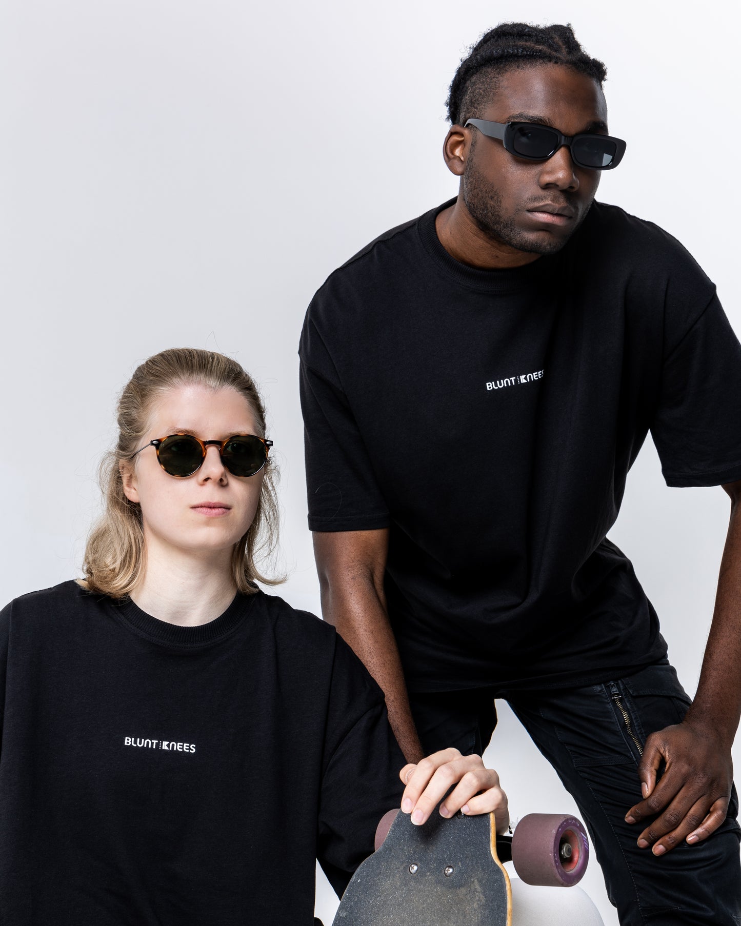 *Limited edition - BluntKnees Oversized Crew Neck T-Shirt (Half Sleeve)
