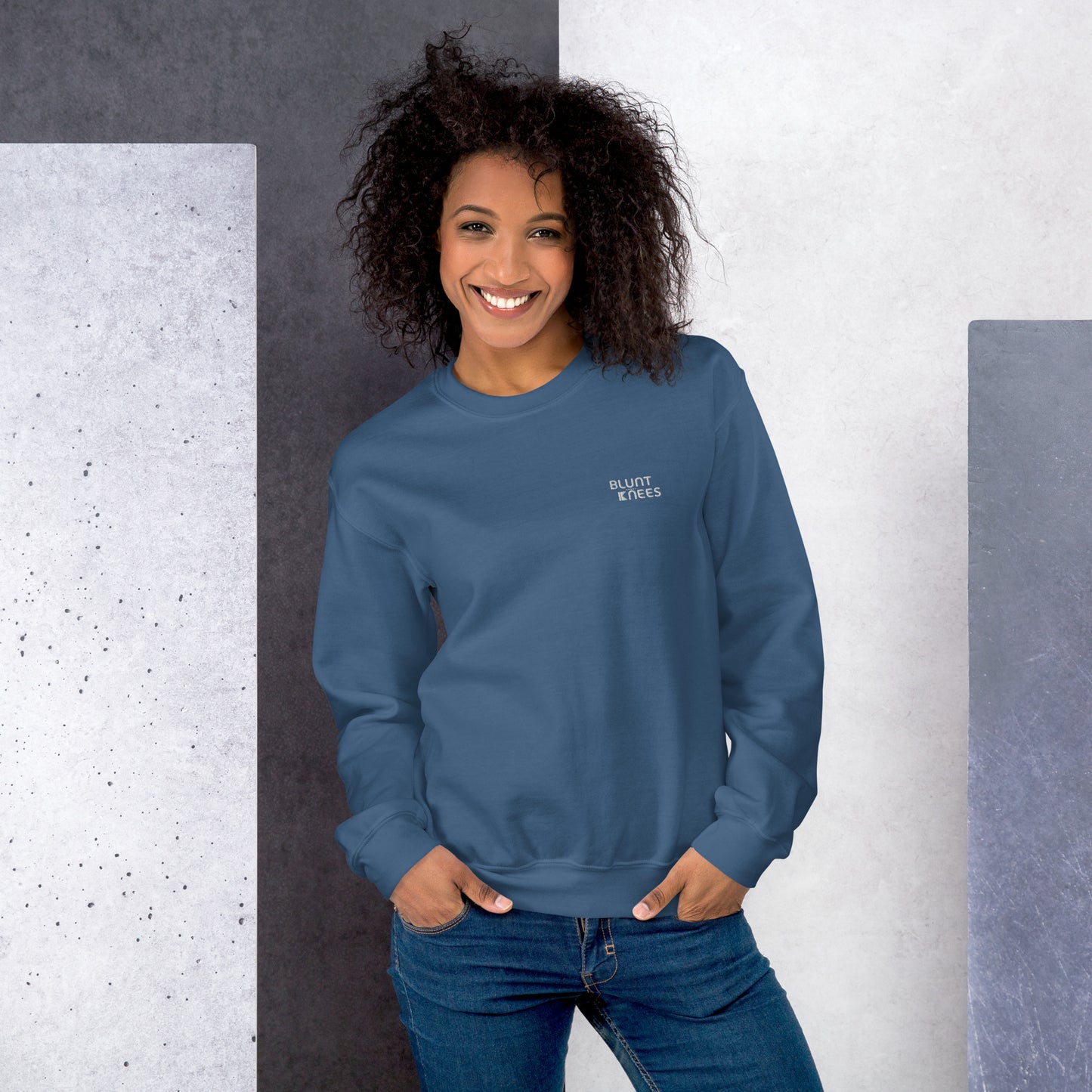 BK Sweatshirt with *Embroidered Logo [white]