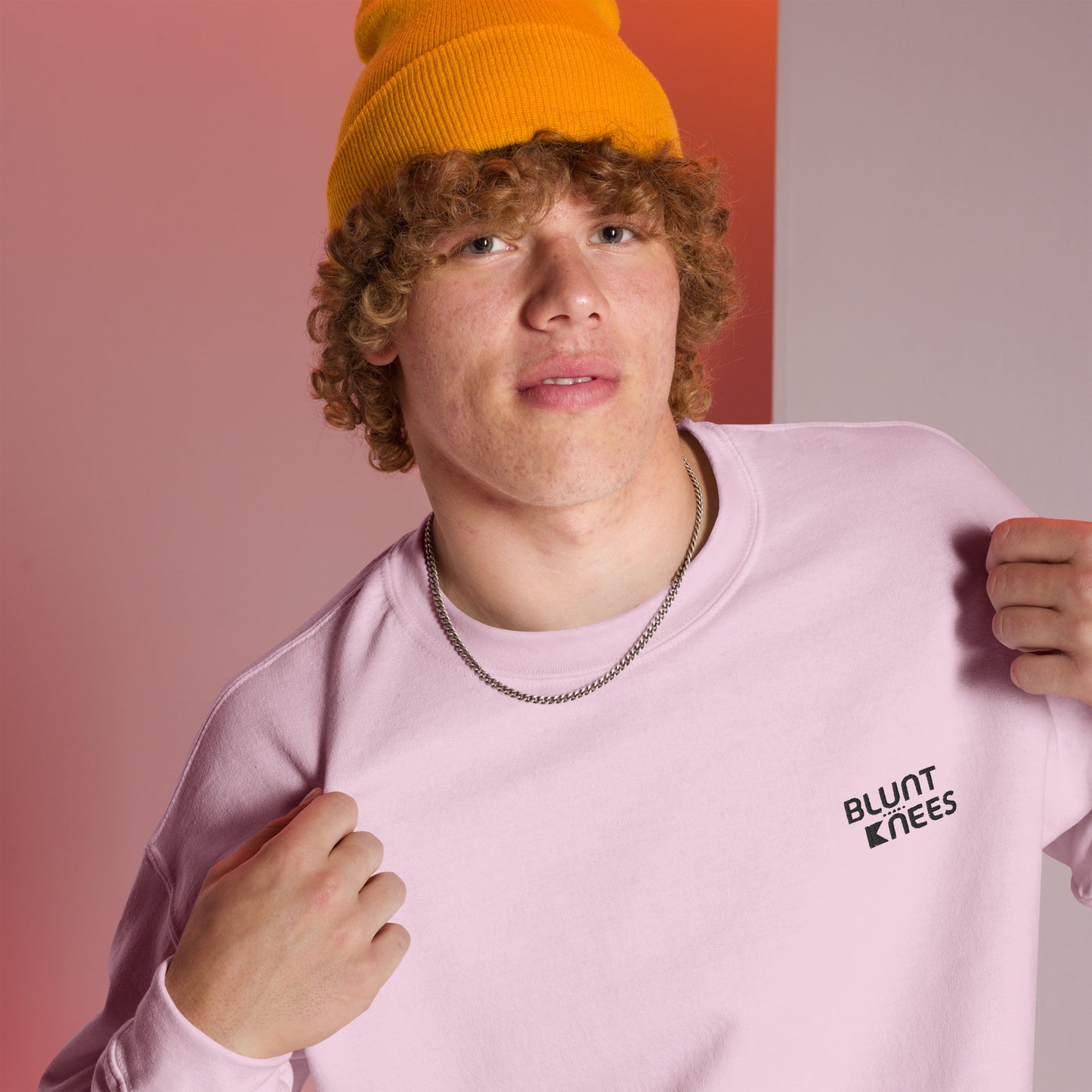 BK Sweatshirt with *Embroidered Logo [black]