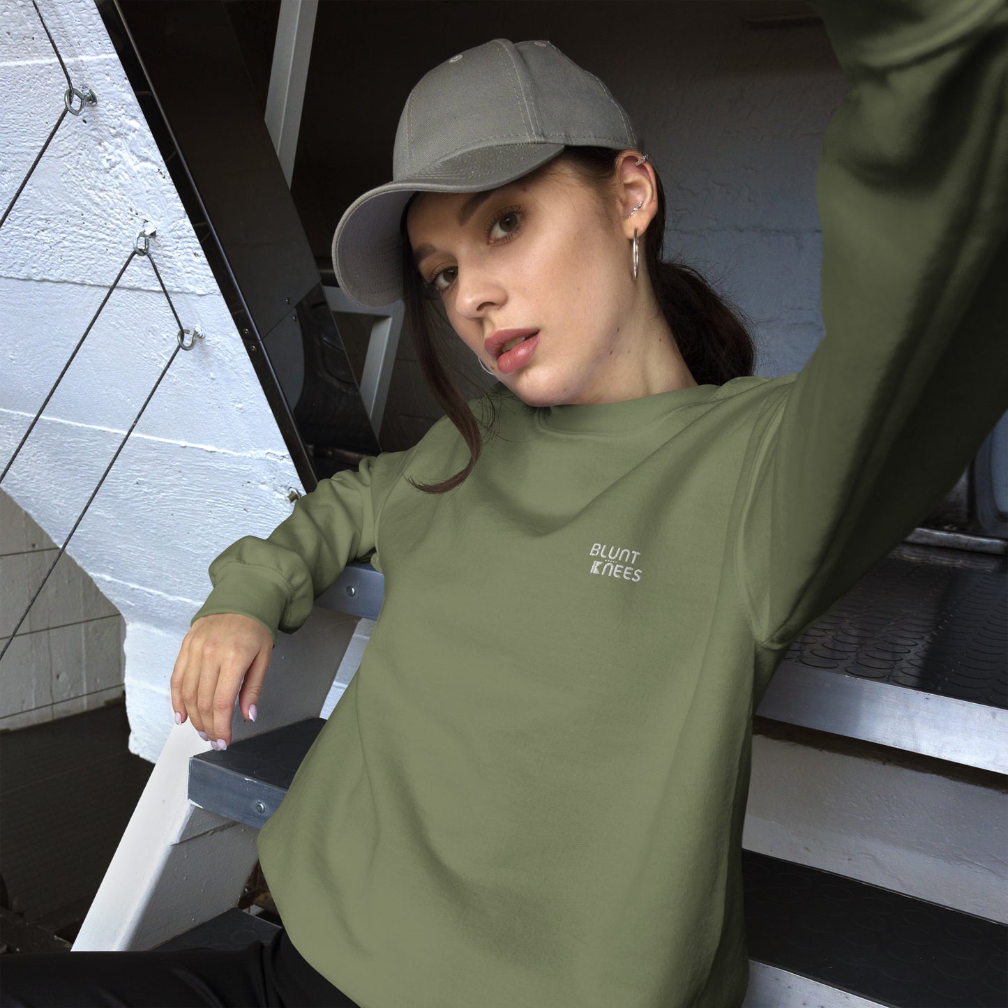 BK Sweatshirt with *Embroidered Logo [white]
