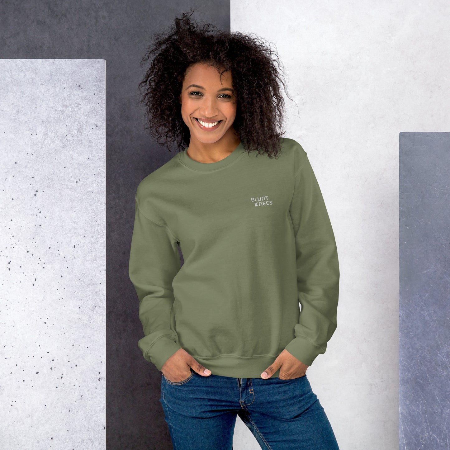BK Sweatshirt with *Embroidered Logo [white]
