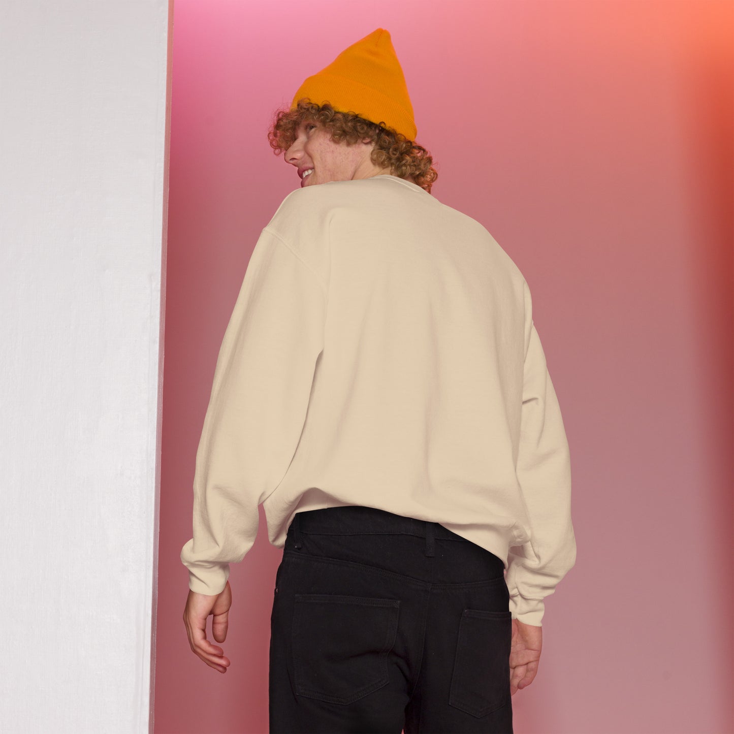 BK Sweatshirt with *Embroidered Logo [black]