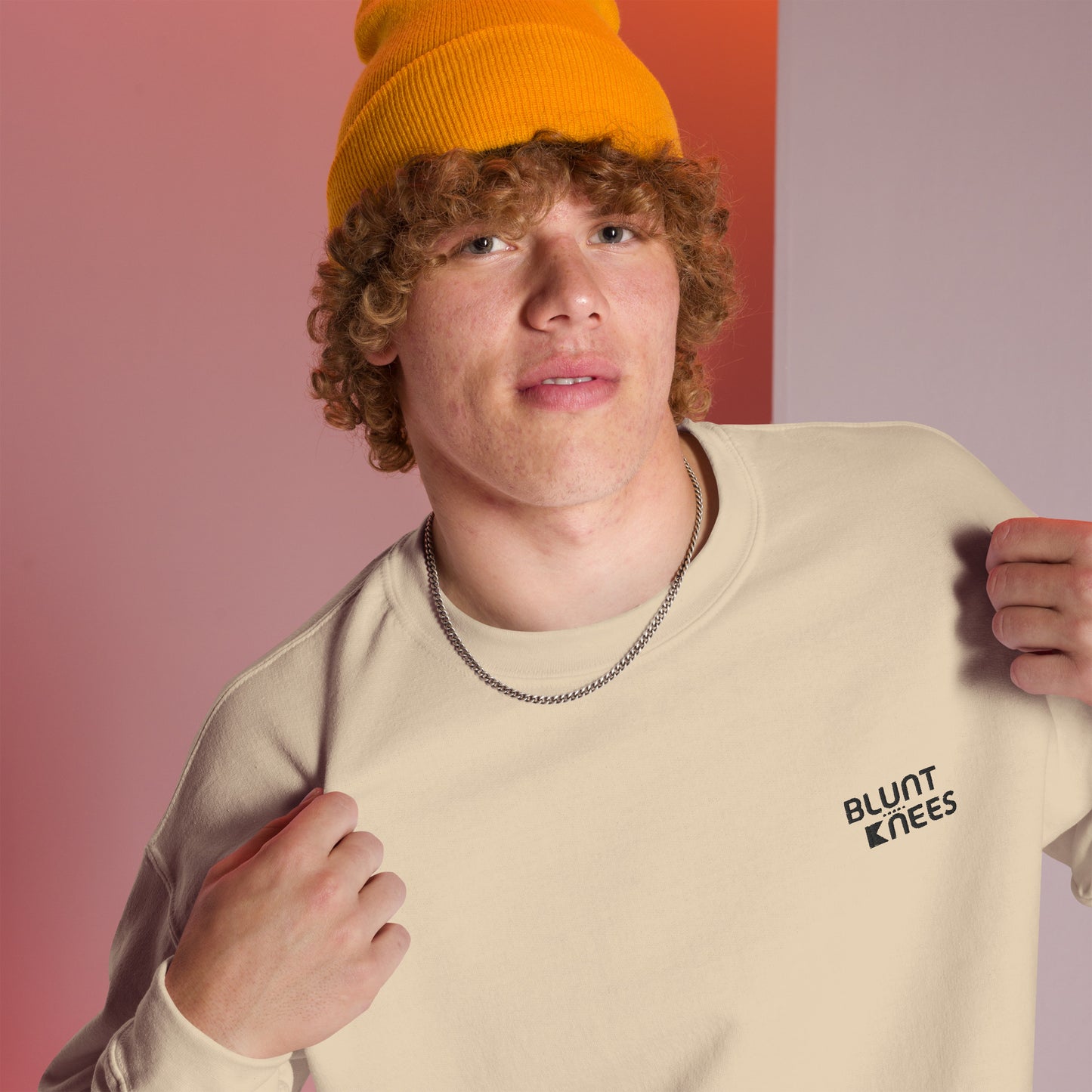 BK Sweatshirt with *Embroidered Logo [black]