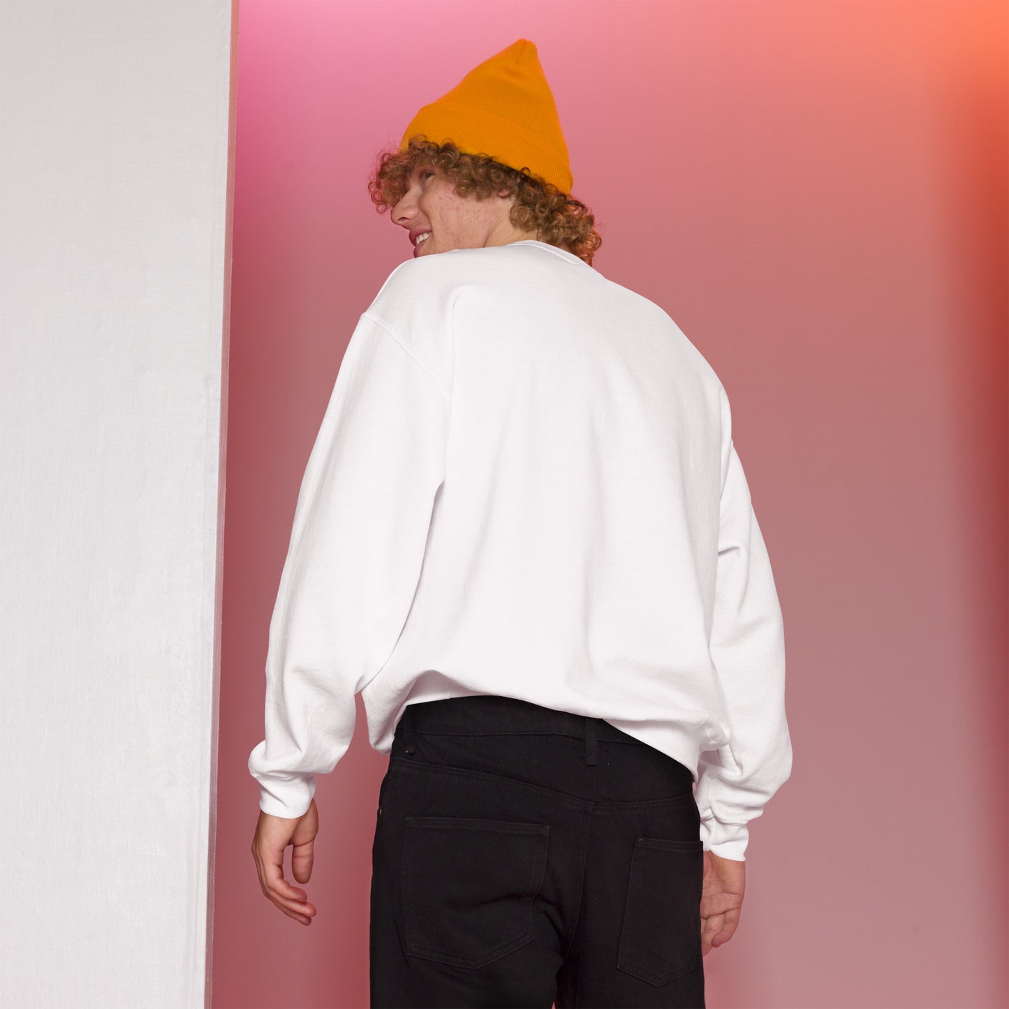 BK Sweatshirt with *Embroidered Logo [black]