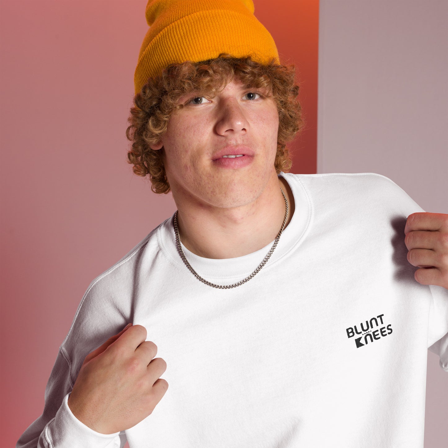 BK Sweatshirt with *Embroidered Logo [black]